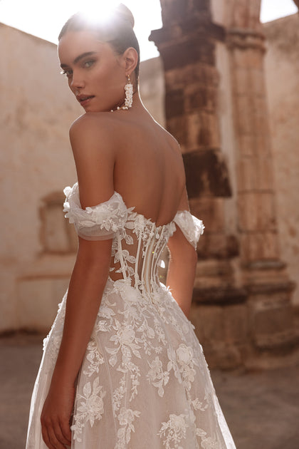 Wedding dress Ariella