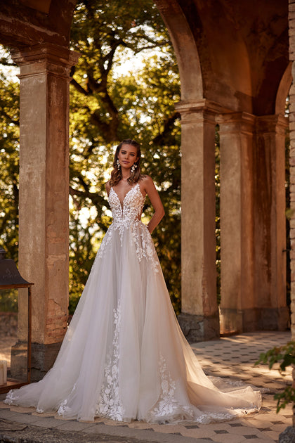 princess claire of luxembourg wedding dress ROYAL COUTURE.....Wedding of Prince Felix of Luxembourg and Claire Lademacher