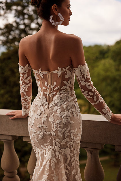 romantic mermaid wedding dresses Andrea & Leo WL088 Fitted Mermaid Bridal Gown Strapless Layered Tulle Off White / 14