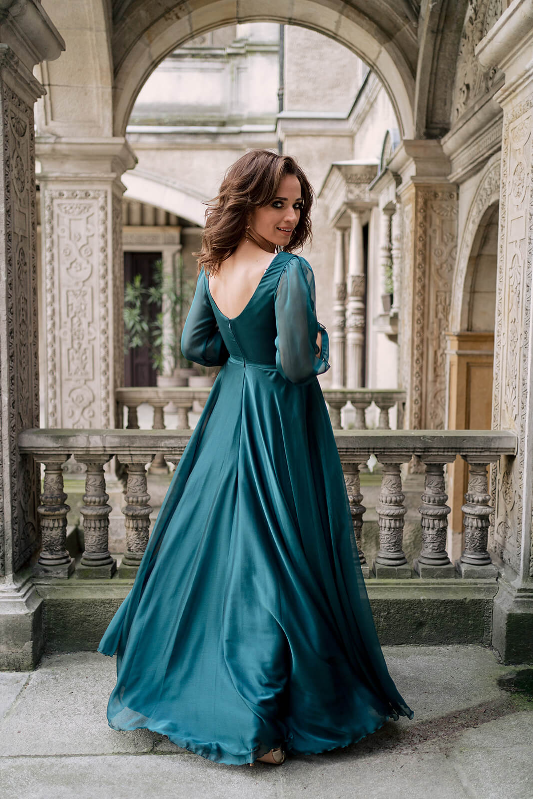 Malachit – DAMA Couture long evening dress, front view.