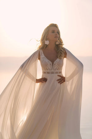 Wedding dress Atena – A-line wedding dress by DAMA Couture.