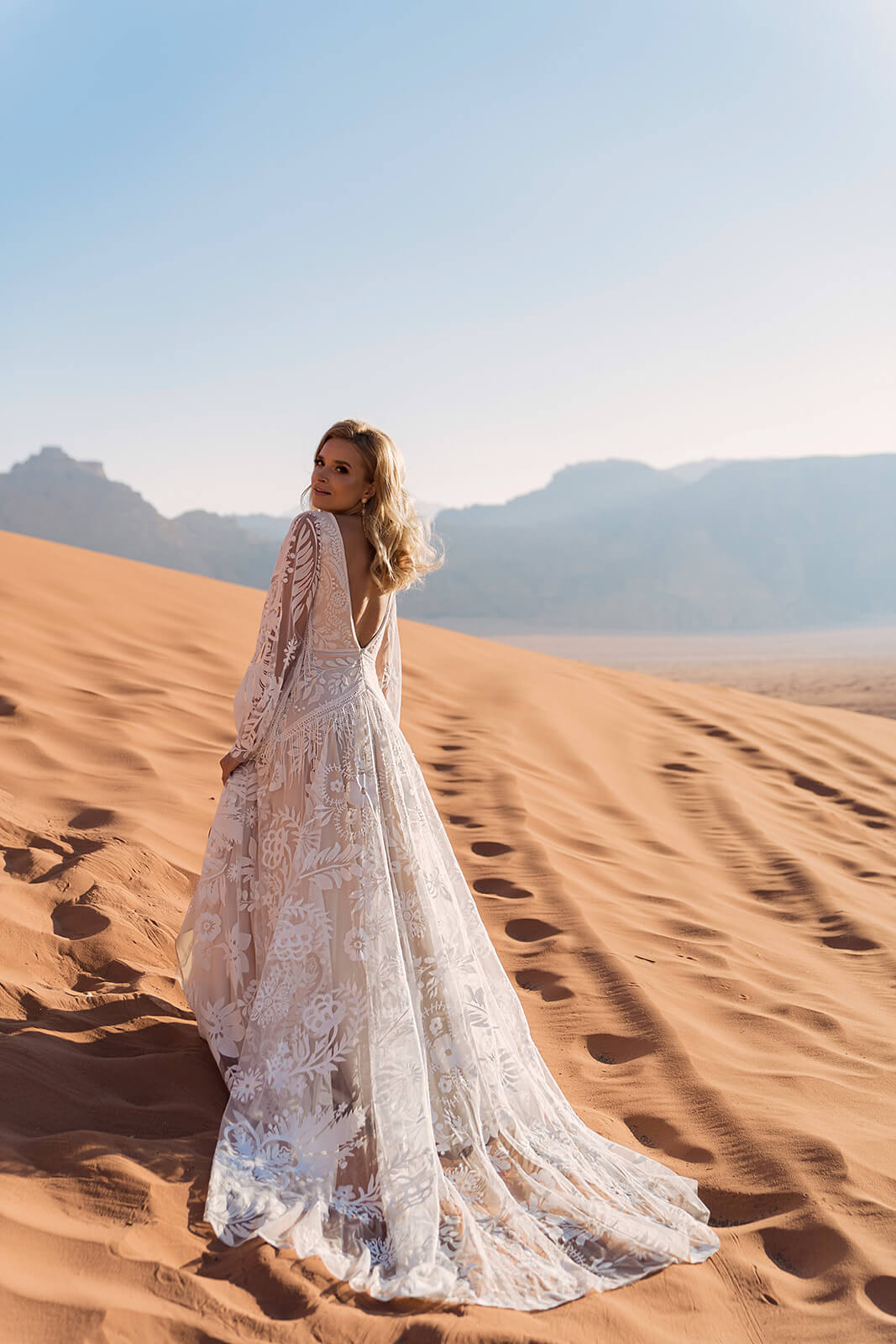 Wedding dress Onava – A-line bridal gown, DAMA Couture.
