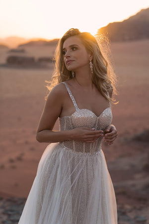Inca – wedding dress by DAMA Couture.