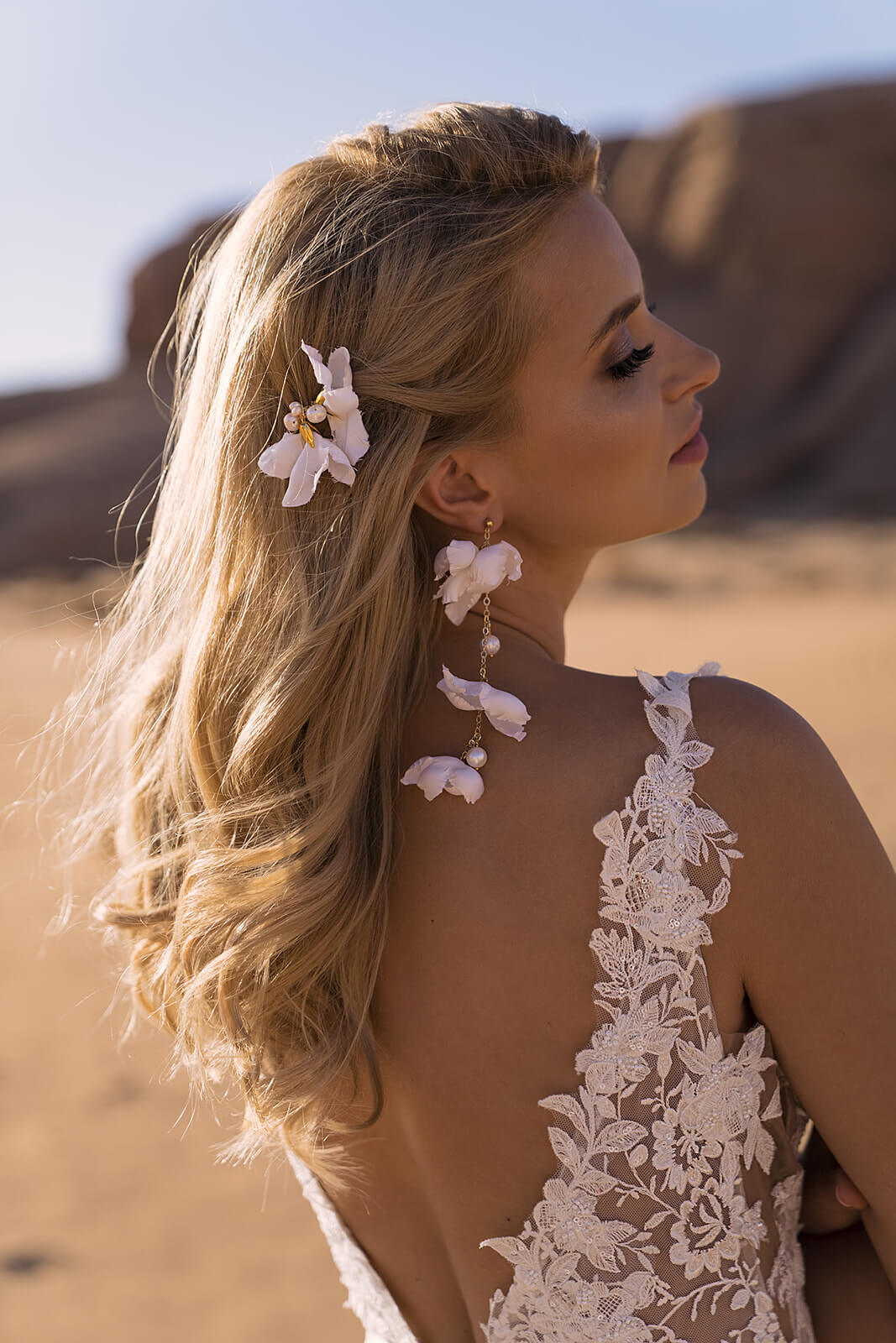 Gilly – wedding dress in motion.