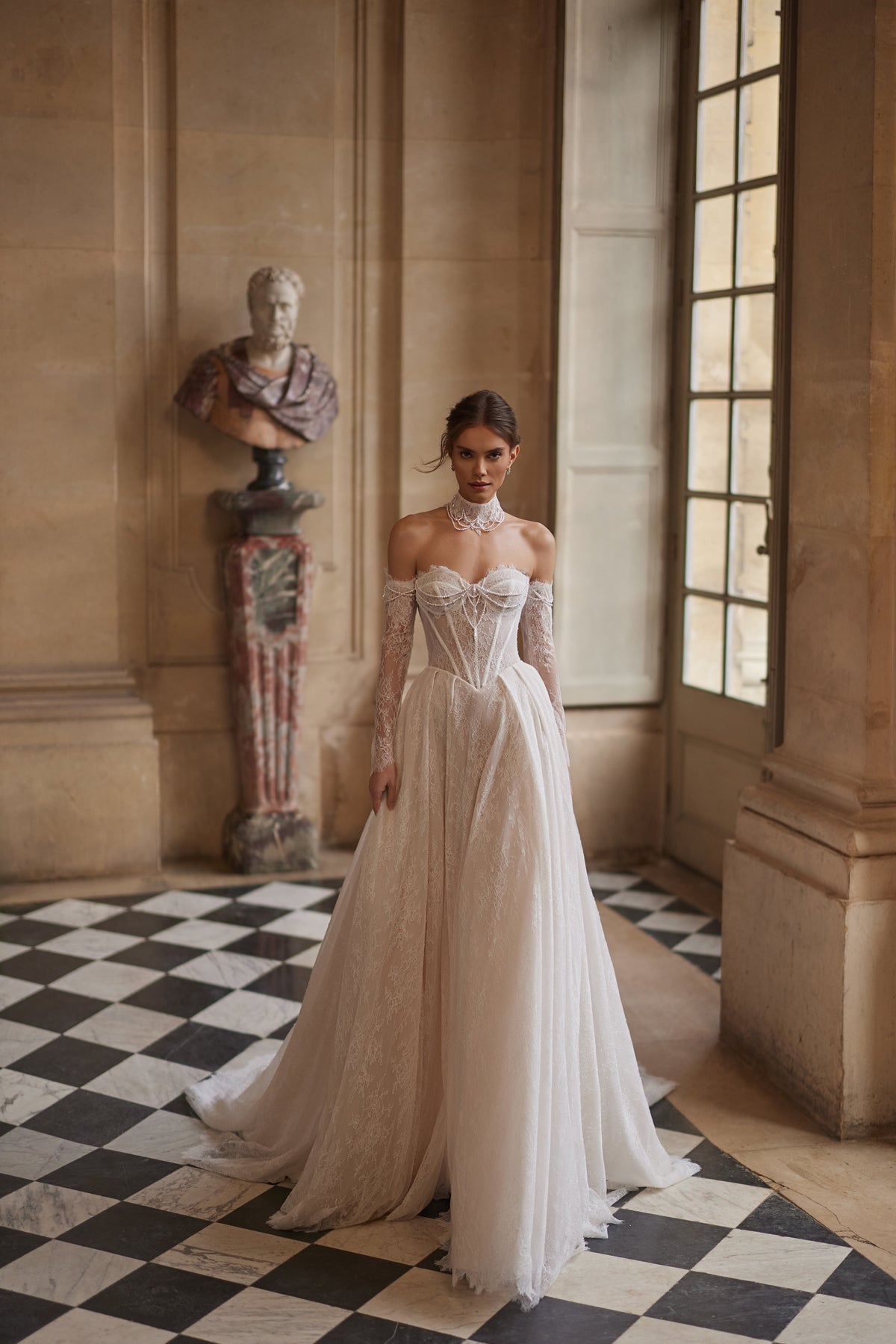 Blanche choker – handcrafted lace choker worn with the Blanche wedding dress.