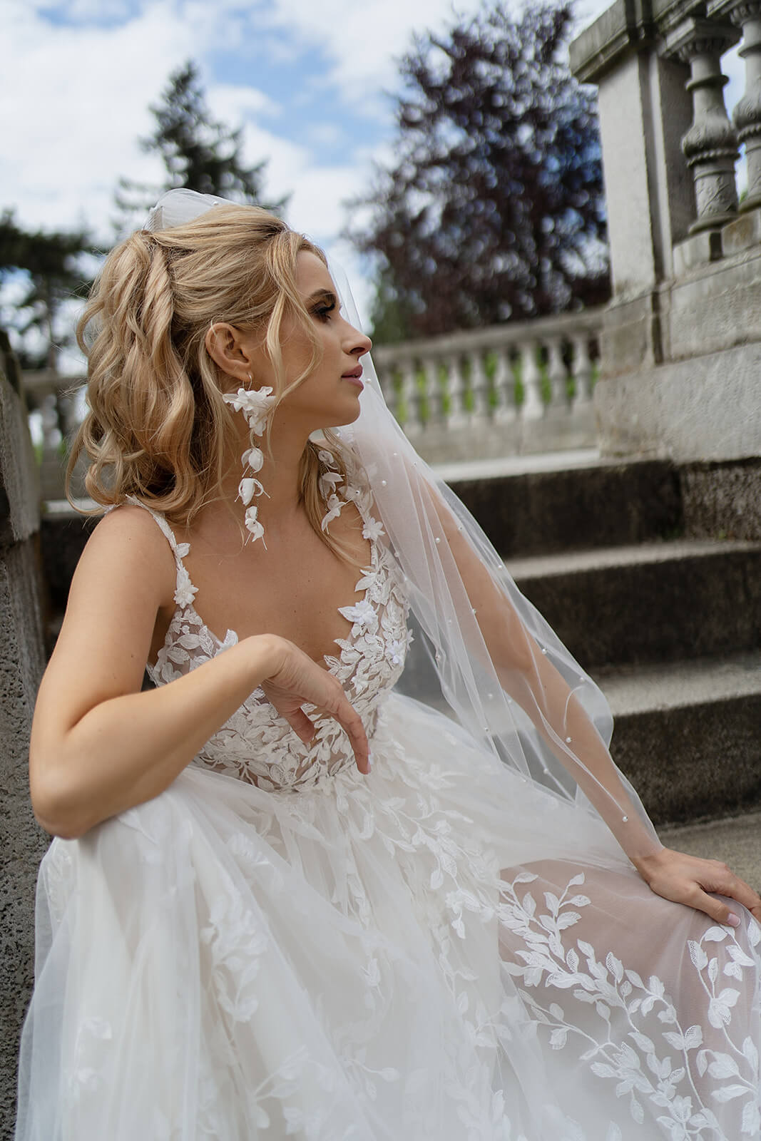 Regular pearl veil – wedding veil, DAMA Couture.