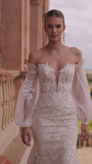 Lucrezia on video