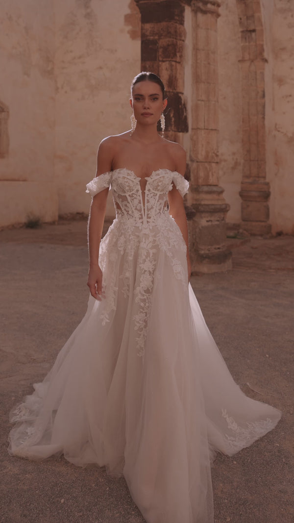 Wedding dress Ariella